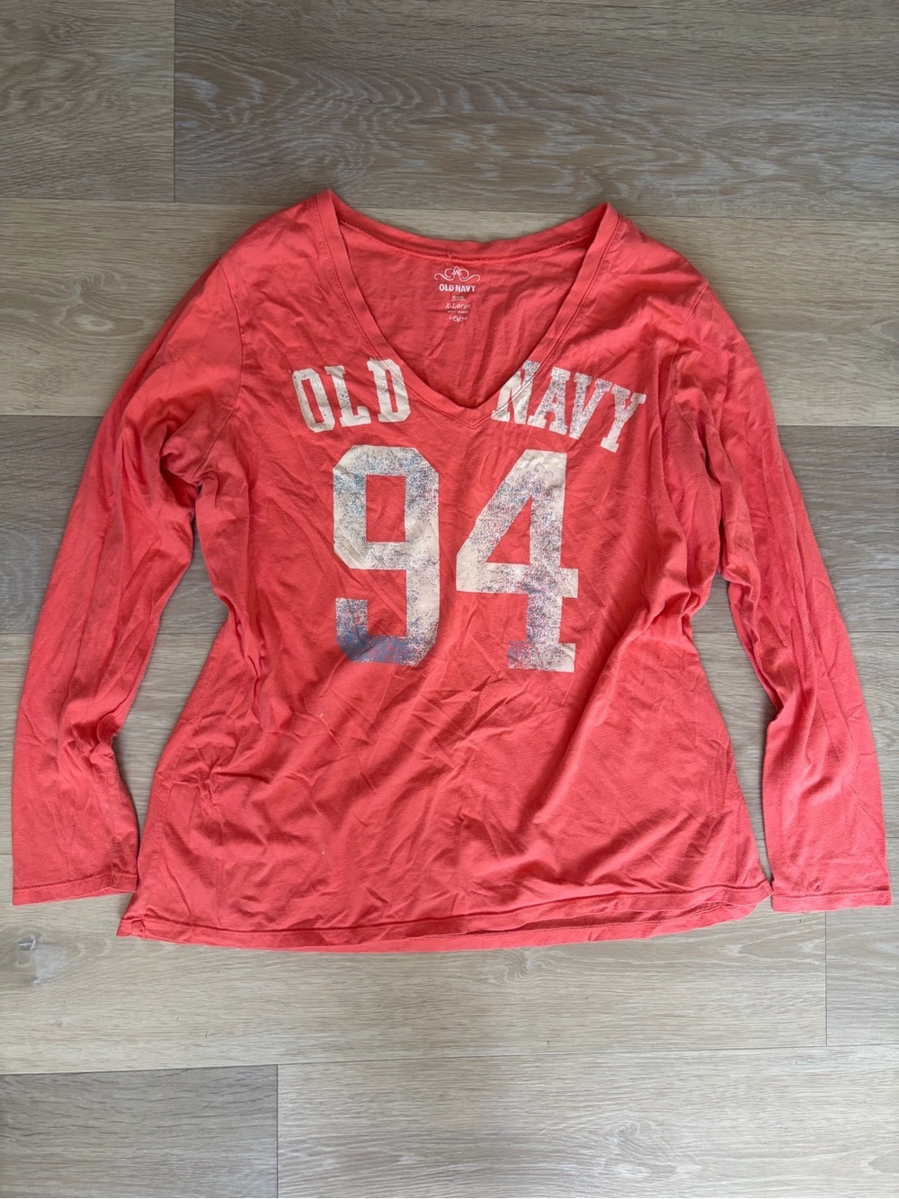 Old Navy 94 Graphic Long Sleeve Tee XL